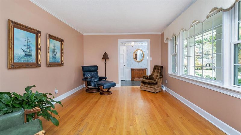 1021 Pebblebrook Dr, Raleigh, NC 27609