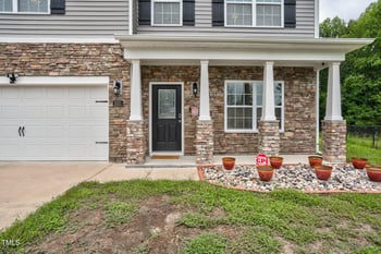 1021 Purple Verbena Ct, Zebulon, NC 27597