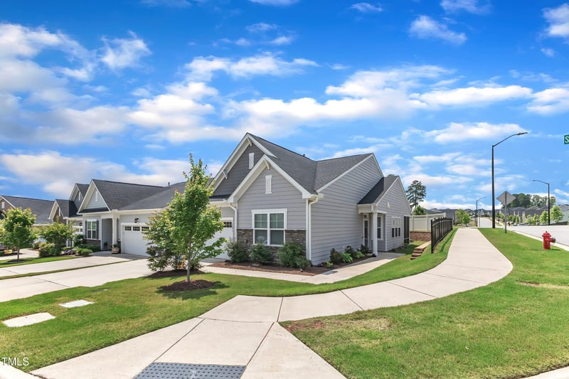 1021 Shellbank Dr, Durham, NC 27703