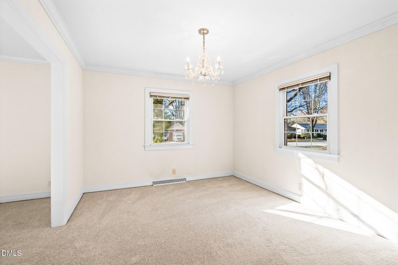 1021 Tarleton Ave, Burlington, NC 27215