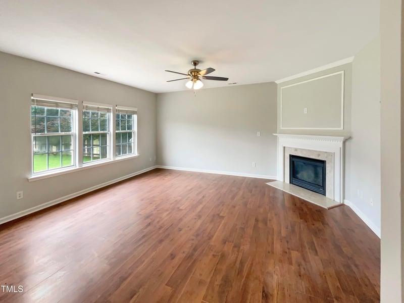 1021 Thornwood Ct, Clayton, NC 27520