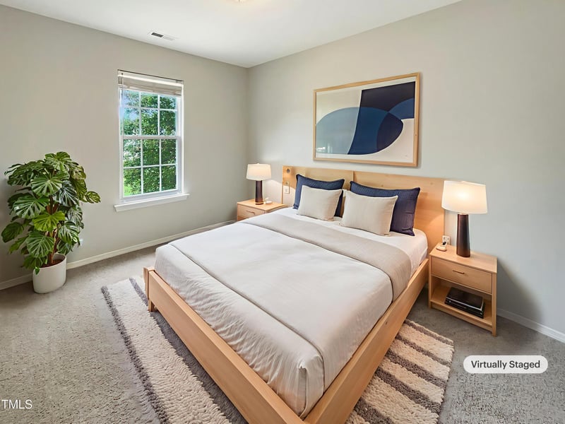 1021 Thornwood Ct, Clayton, NC 27520