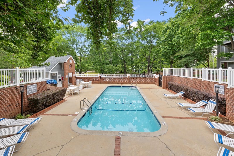 1021 Wirewood Dr #202, Raleigh, NC 27605