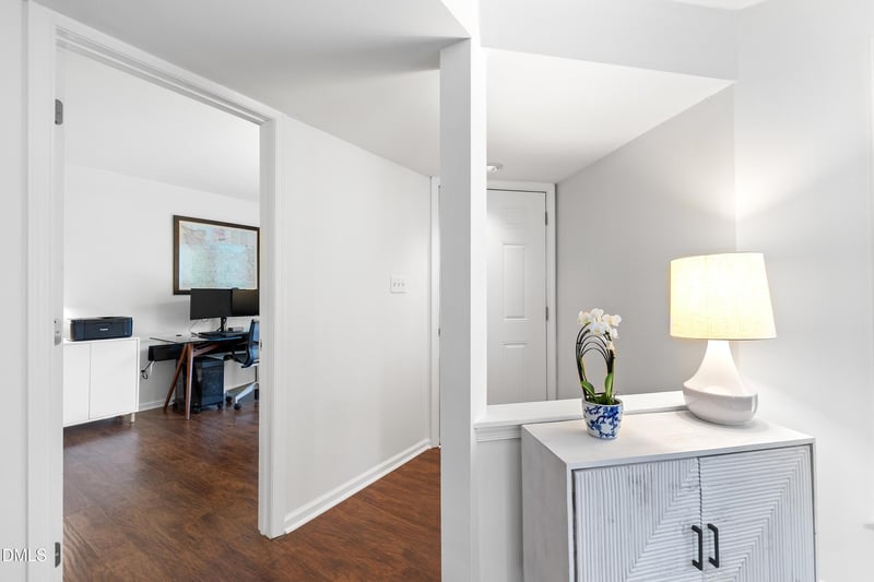 1021 Wirewood Dr #202, Raleigh, NC 27605