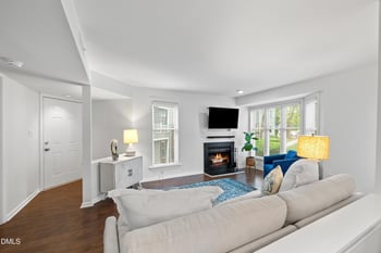 1021 Wirewood Dr #202, Raleigh, NC 27605