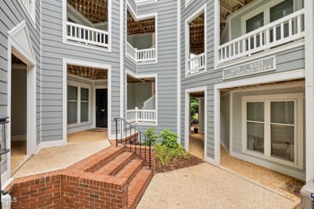 1021 Wirewood Dr #202, Raleigh, NC 27605