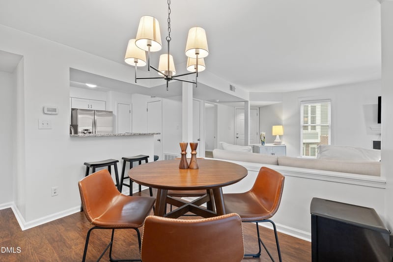1021 Wirewood Dr #202, Raleigh, NC 27605