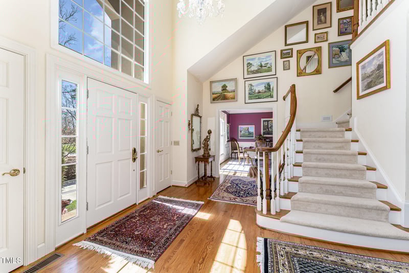 10210 Governors Dr, Chapel Hill, NC 27517