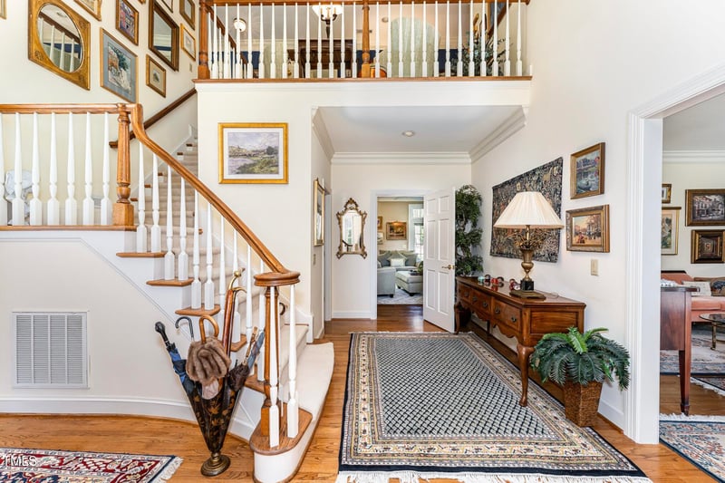 10210 Governors Dr, Chapel Hill, NC 27517