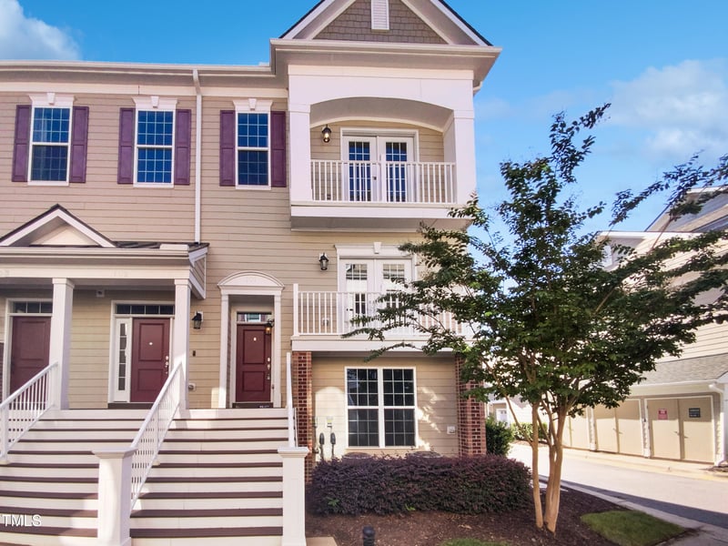 10210 Sablewood Dr #101, Raleigh, NC 27617