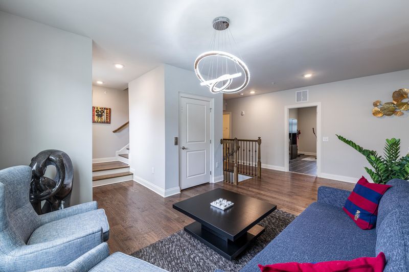 10210 Sablewood Dr #218, Raleigh, NC 27617