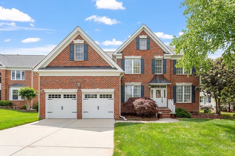 10213 Swanhaven Ct, Raleigh, NC 27617