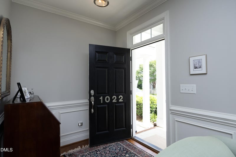1022 Christopher Dr, Chapel Hill, NC 27517