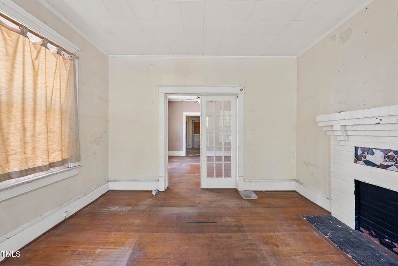 1022 Dorothea Dr, Raleigh, NC 27603