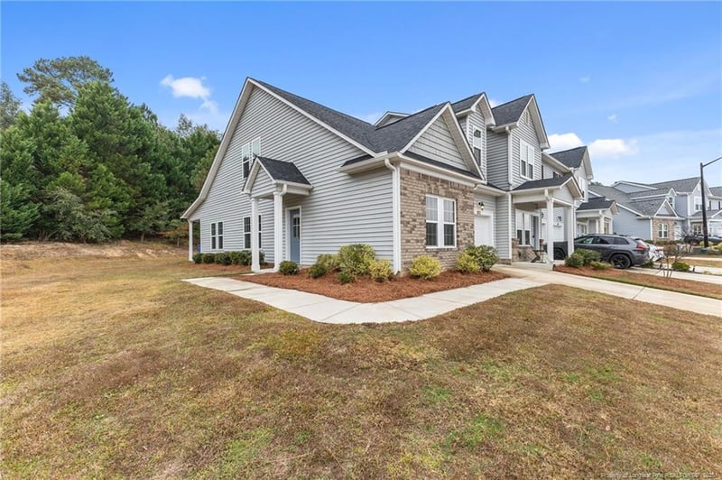 1022 Kensington Park Rd, Fayetteville, NC 28311