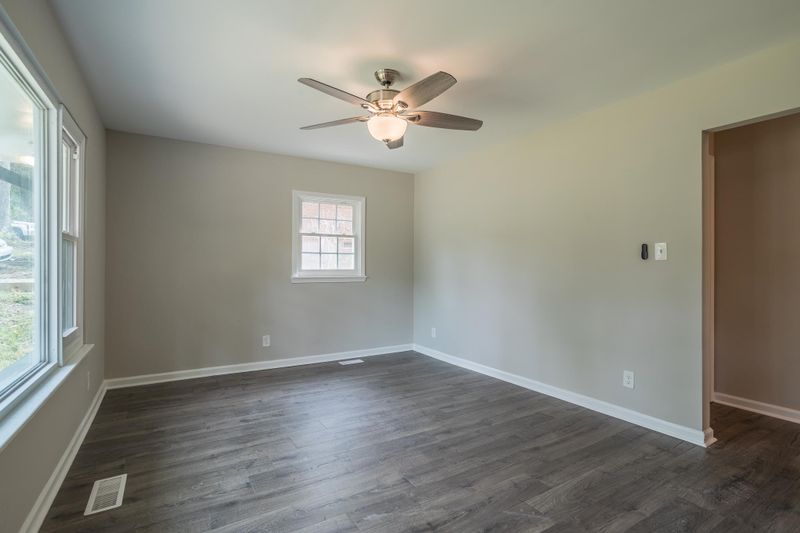 1022 Raven St, Durham, NC 27704
