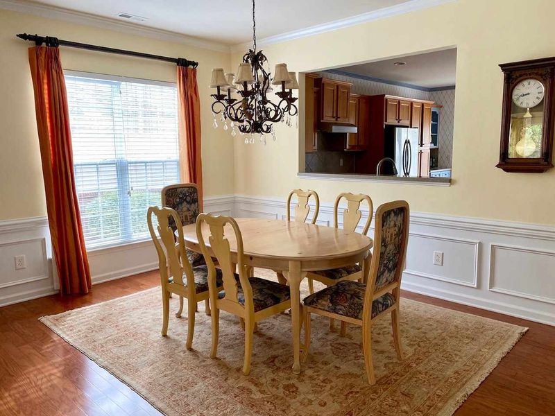 1022 Ventnor Pl, Cary, NC 27519