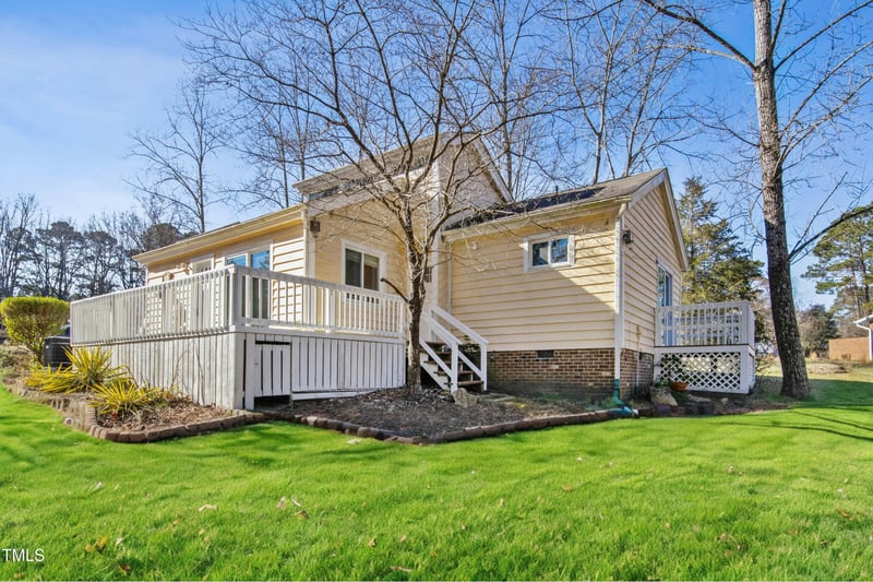 1022 Windrace Trl, Sanford, NC 27332