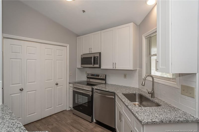 1022 Wood Creek Unit 5 Dr, Fayetteville, NC 28314