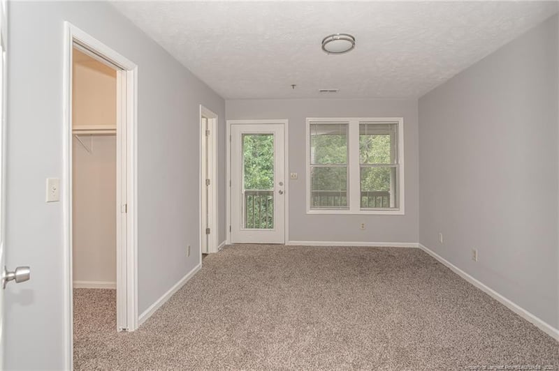 1022 Wood Creek Unit 5 Dr, Fayetteville, NC 28314