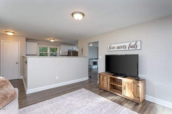 10222 Chestnut St, Middlesex, NC 27557