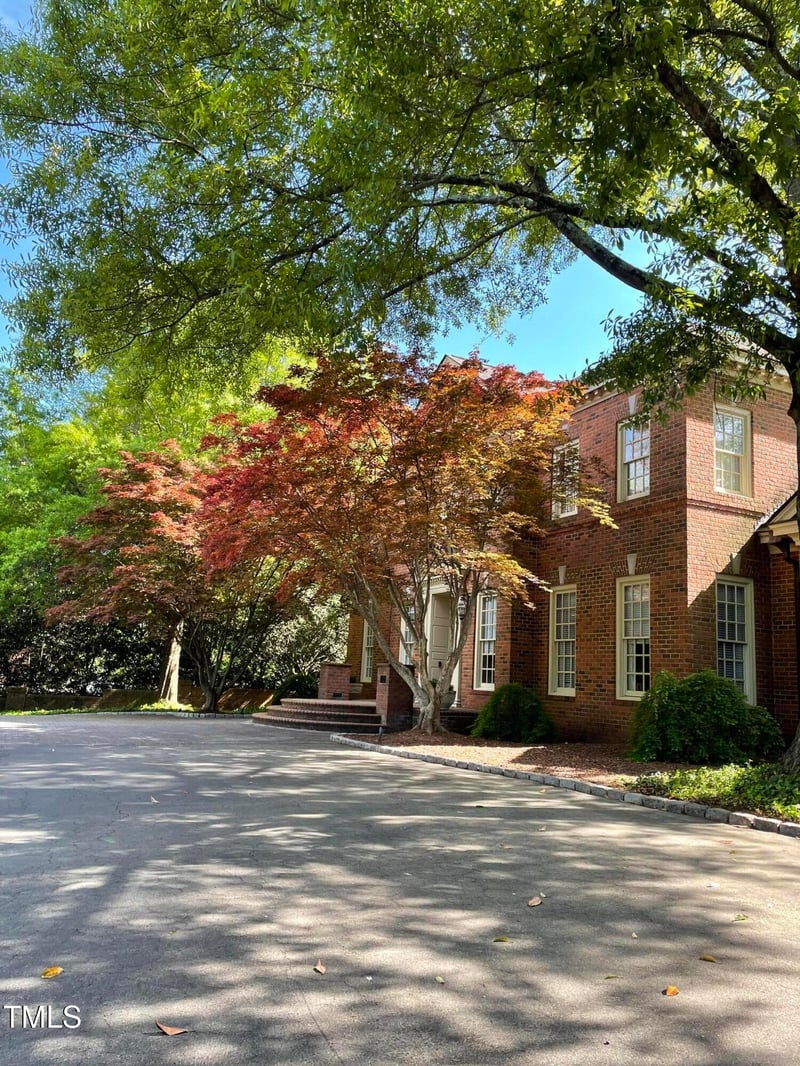 1023 Cowper Dr, Raleigh, NC 27608