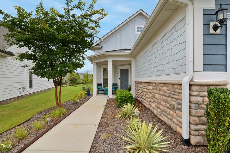 1023 Foxtail Dr, Durham, NC 27703