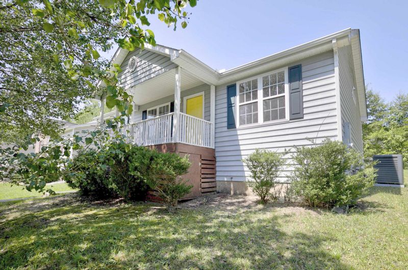 1023 Glenrose Dr, Durham, NC 27703