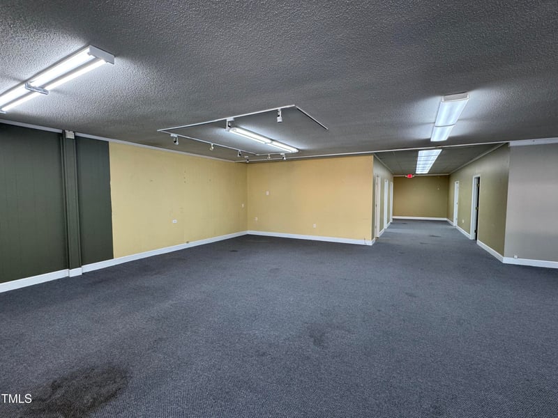 1023 Main St, Lillington, NC 27546