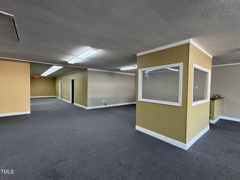 1023 Main St, Lillington, NC 27546
