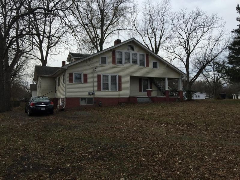 1023 Washington St, Burlington, NC 27217