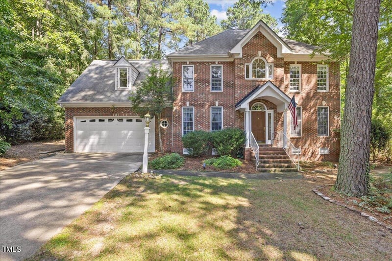 1023 Wellonsburg Pl, Apex, NC 27502