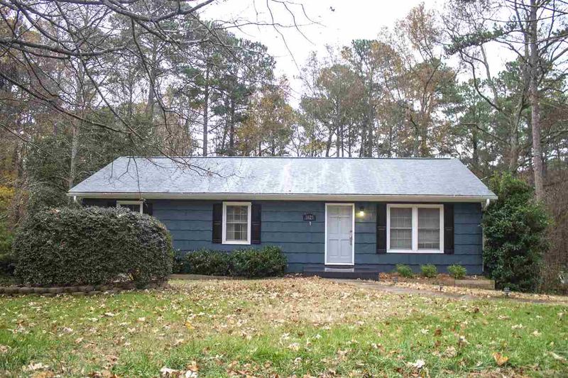 1023 Winwood Dr, Cary, NC 27511
