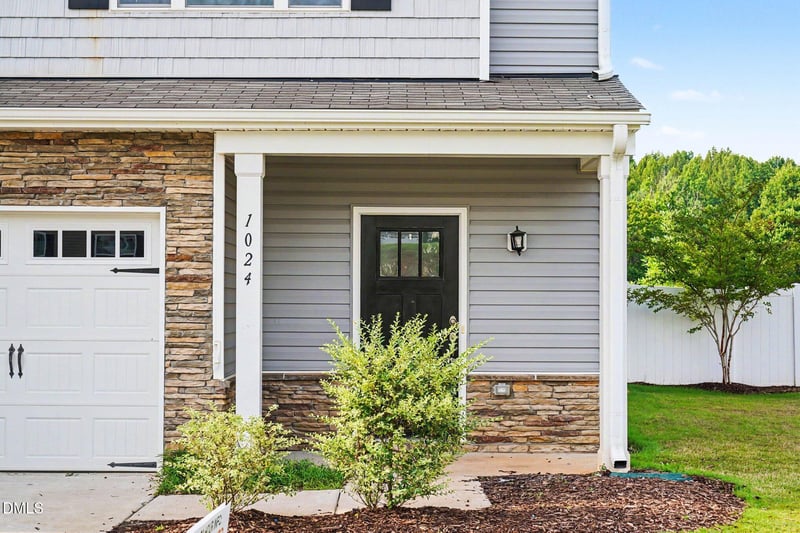 1024 Abbott St, Mebane, NC 27302