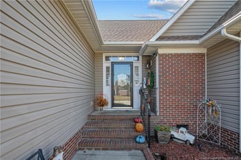 1024 Greenhouse Dr, Hope Mills, NC 28348