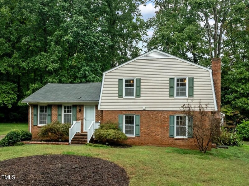 1024 Ivy Ln, Cary, NC 27511