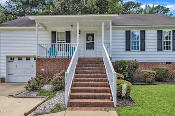 1024 Laurel Leaf Rd, Zebulon, NC 27597