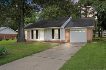 1024 Leslie Dr, Fayetteville, NC 28314