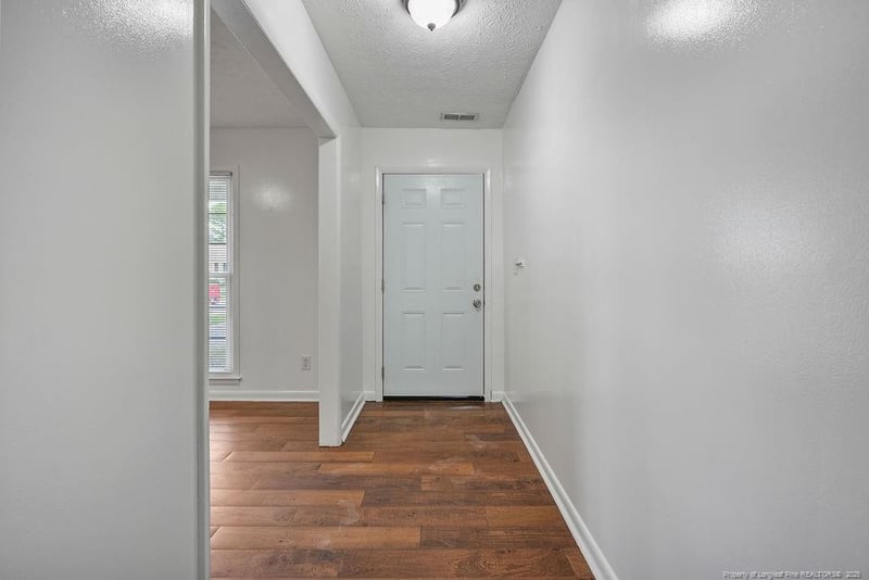 1024 Leslie Dr, Fayetteville, NC 28314