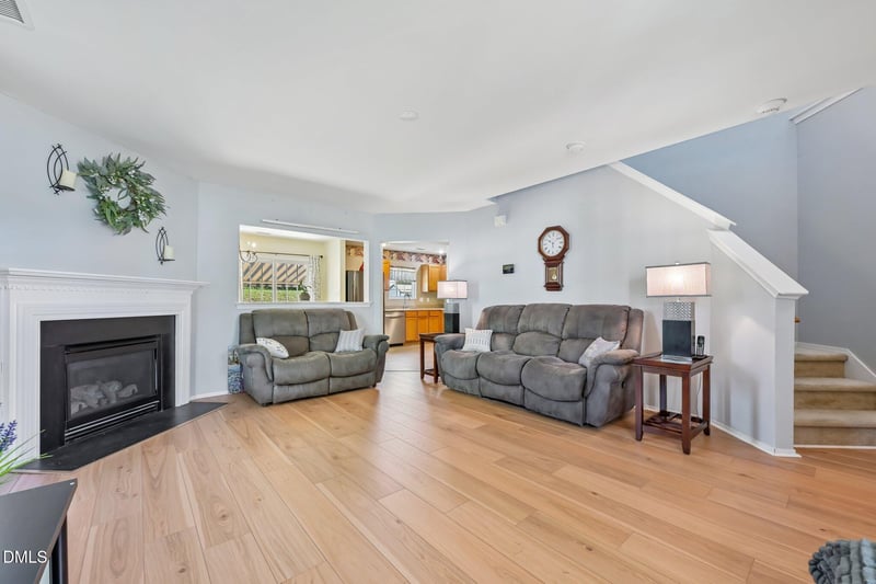 1024 Lockberry Ct, Clayton, NC 27520