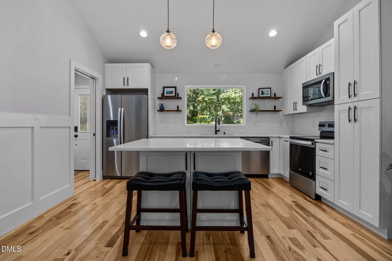 1024 Mockingbird Dr, Raleigh, NC 27615