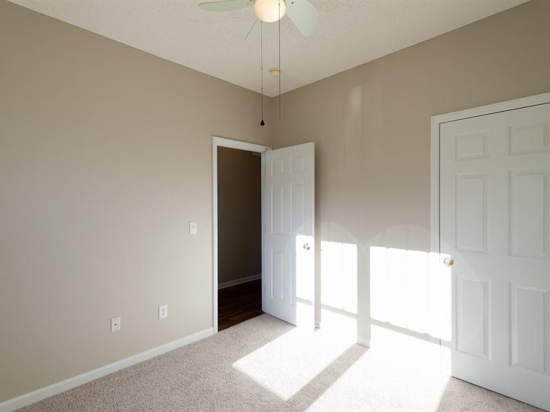 1024 Shackleton Rd, Apex, NC 27502