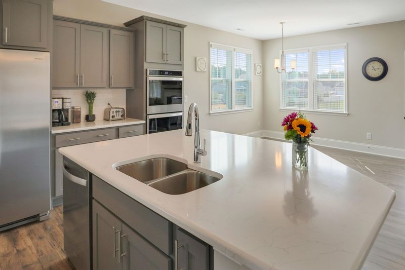 1024 Sky Wave Trl, Raleigh, NC 27603