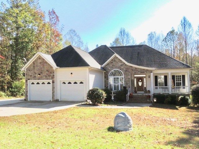 1024 Snow Peak Ct, Raleigh, NC 27603