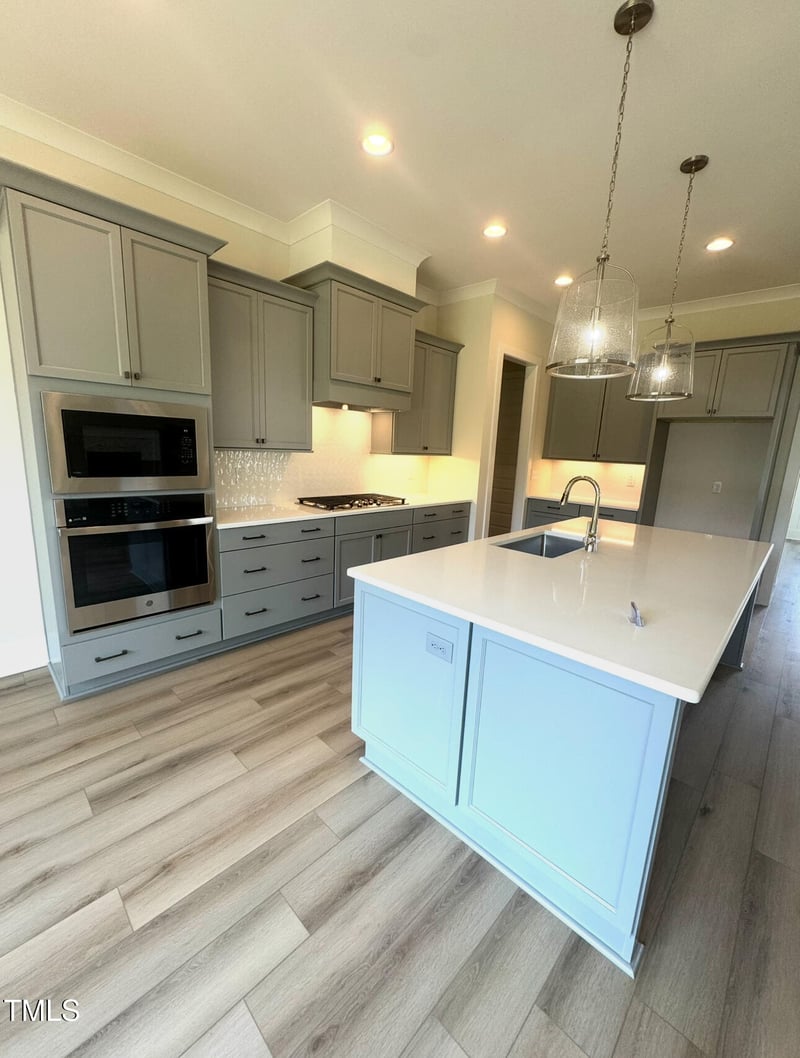 1025 Azalea Garden Cir, Raleigh, NC 27603
