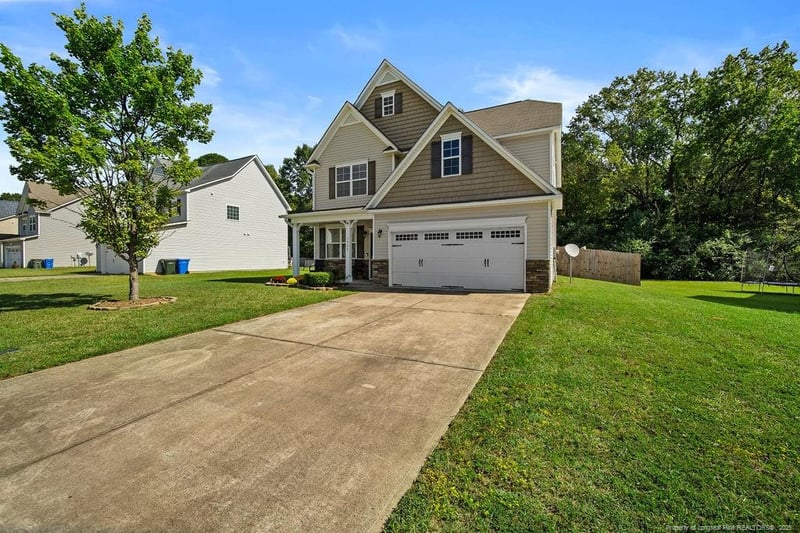 1025 Bombay Dr, Fayetteville, NC 28312