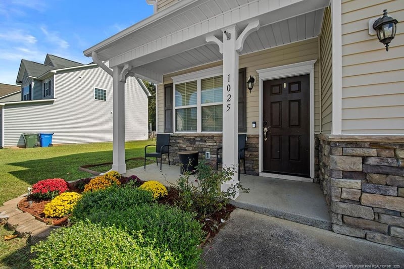 1025 Bombay Dr, Fayetteville, NC 28312