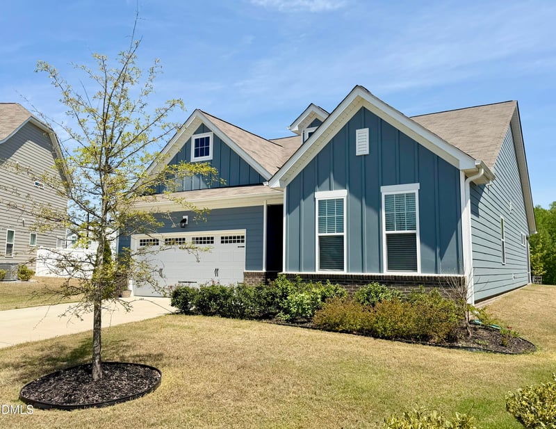 1025 Lily Lavender Ln, Knightdale, NC 27545