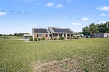 1025 Long Branch Rd, Smithfield, NC 27577