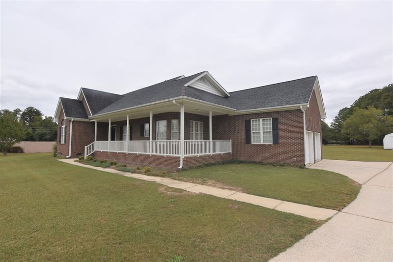 1025 Red Brick Rd, Garner, NC 27529